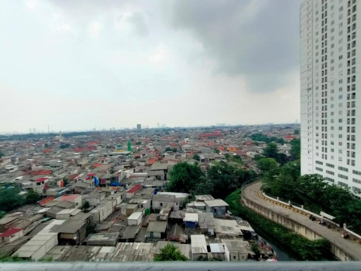 Apartemen Bassura City By Maezura Property Jakarta Exterior foto